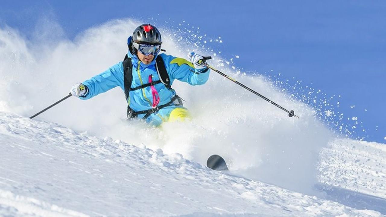 Kit réparation ski pour entretenir ses skis de piste et son snowboard.