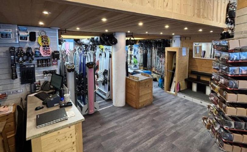 Ski Republic Pelen Sports - Avoriaz