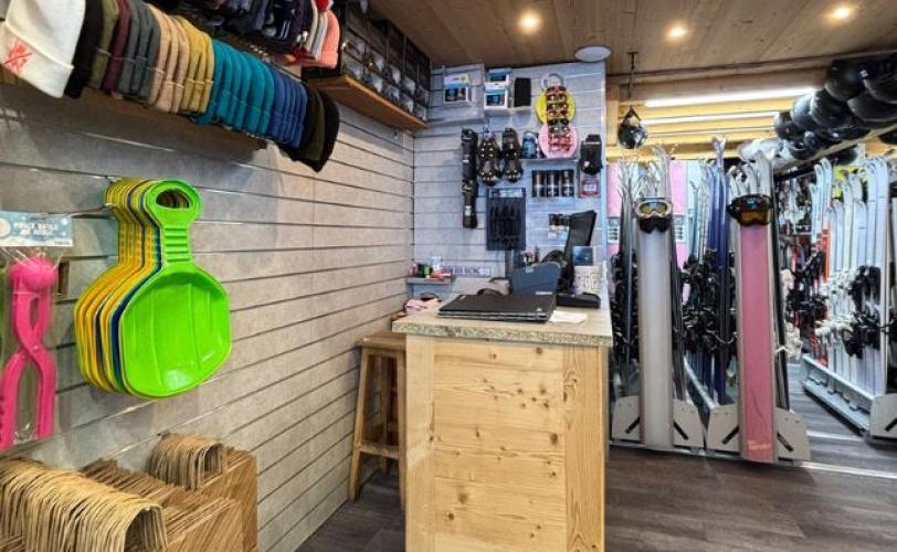 Ski Republic Pelen Sports - Avoriaz