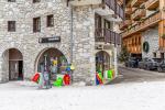 VAL VILLAGE